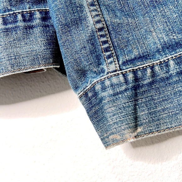 Vintage Distressed GUESS Denim jacket - Picture 7 of 11